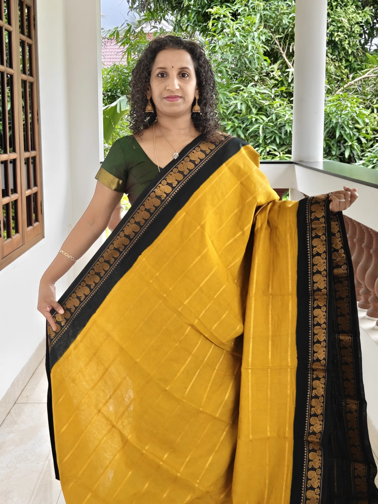 Mustard Yellow And Black Madurai Sungudi Cotton Saree With Velthari Design Psc072 1