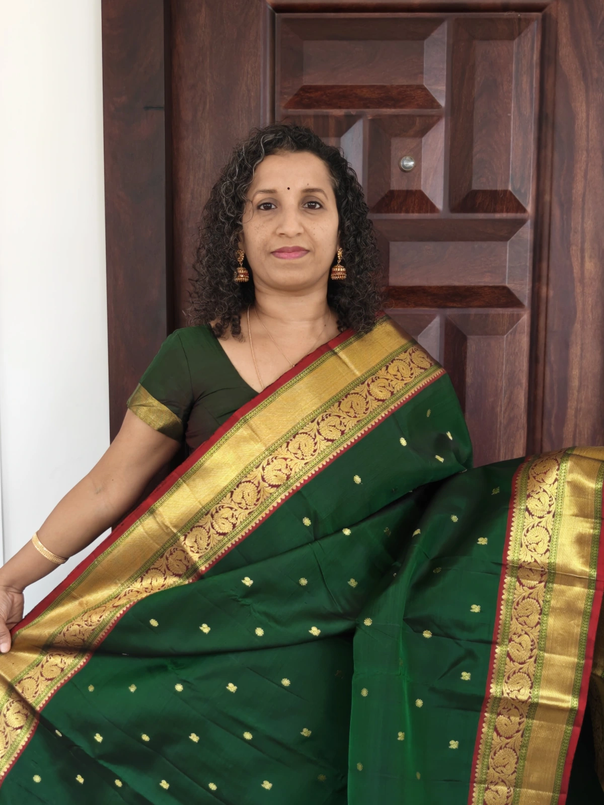 Bottle Green and Maroon Kanchipuram Pure Silk Saree Silk Mark Certified